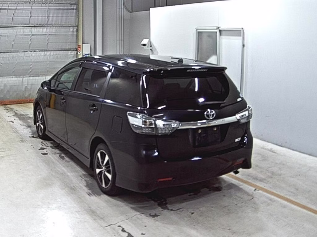 TOYOTA WISH