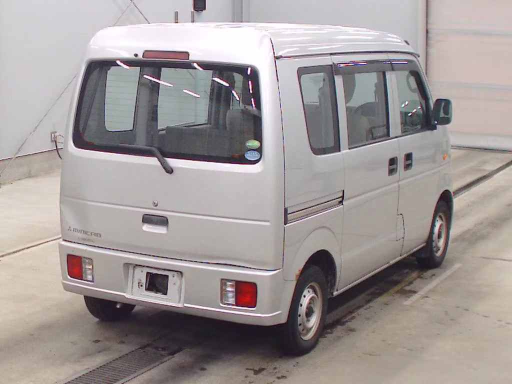 MITSUBISHI MINICAB