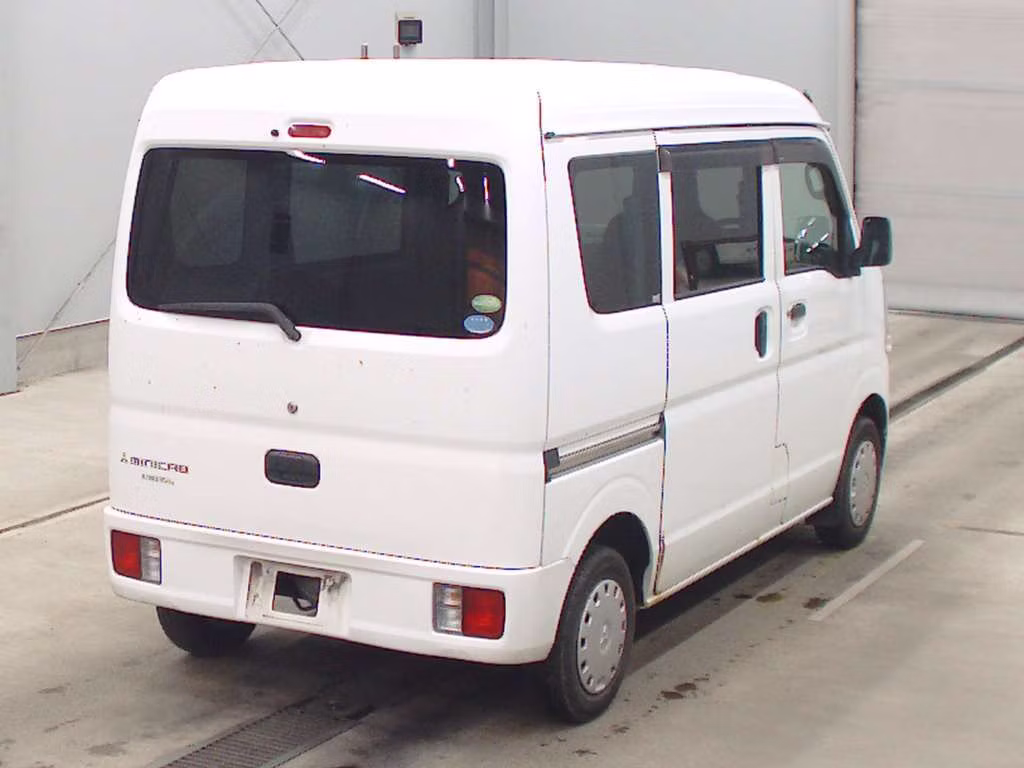 MITSUBISHI MINICAB