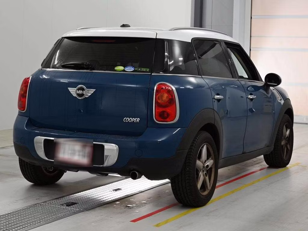 MINI CROSSOVER