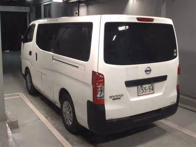 NISSAN NV350 CARAVAN