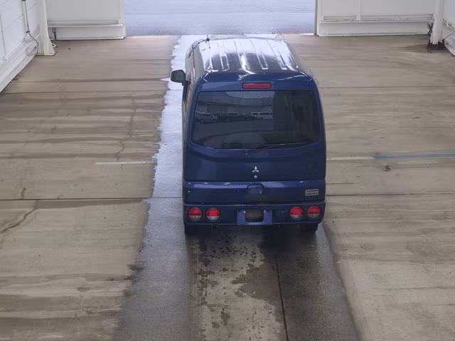 MITSUBISHI TOWN BOX