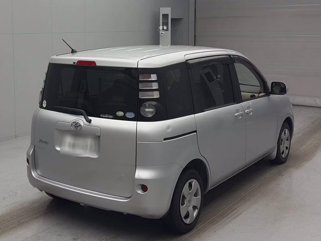 TOYOTA SIENTA