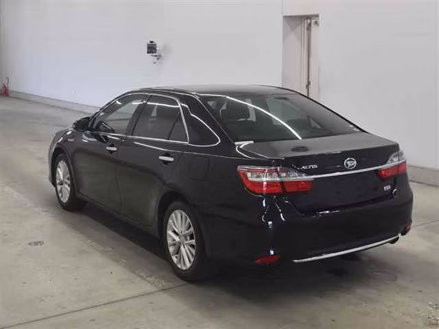 DAIHATSU ALTIS