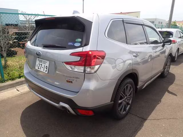 SUBARU FORESTER