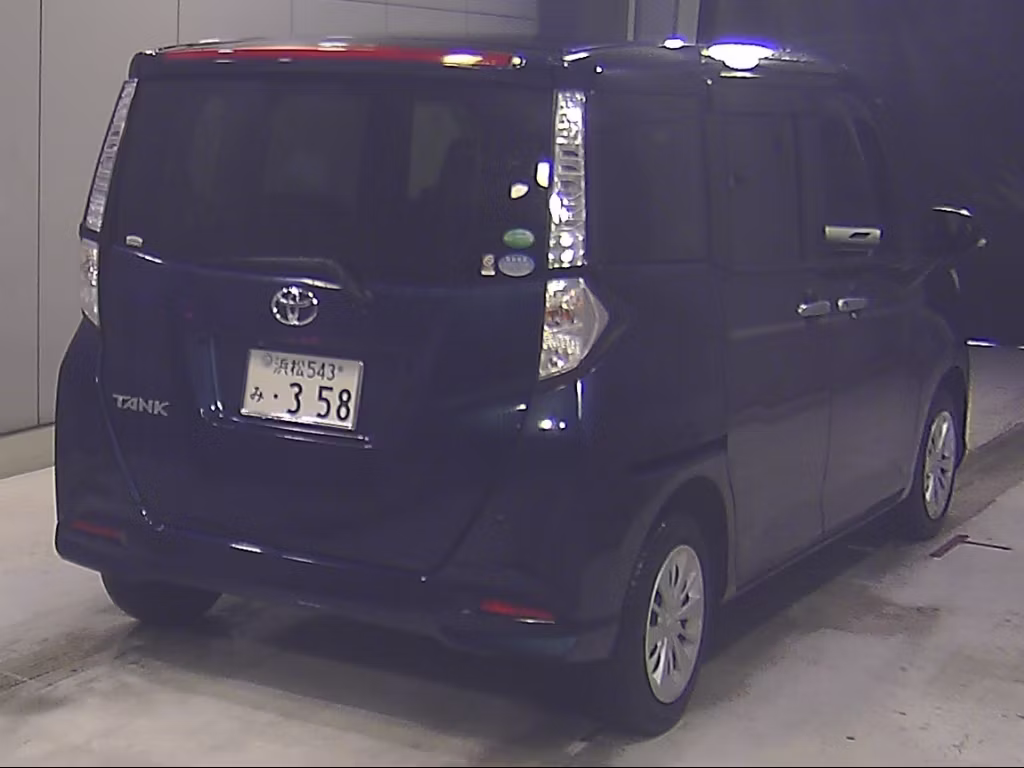 TOYOTA TANK