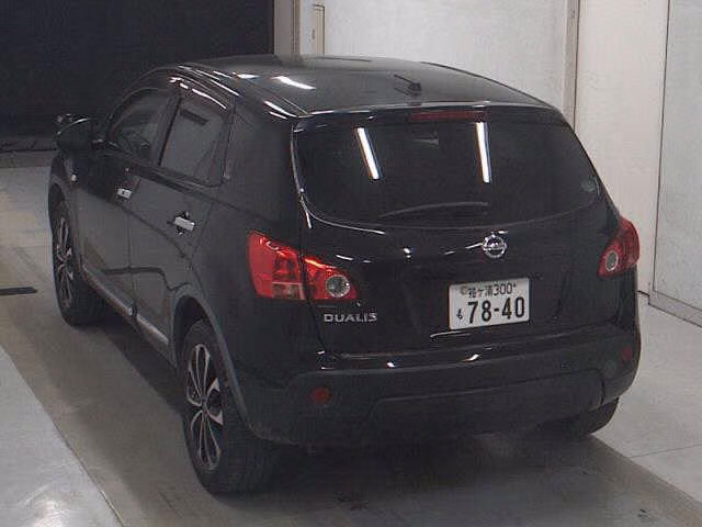 NISSAN DUALIS