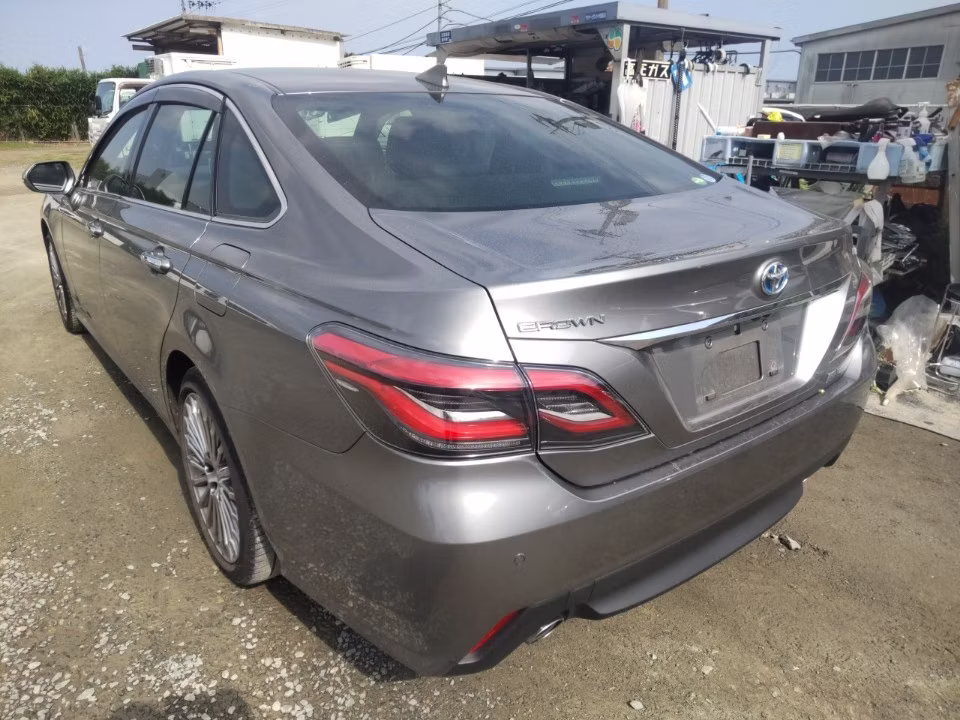 TOYOTA CROWN