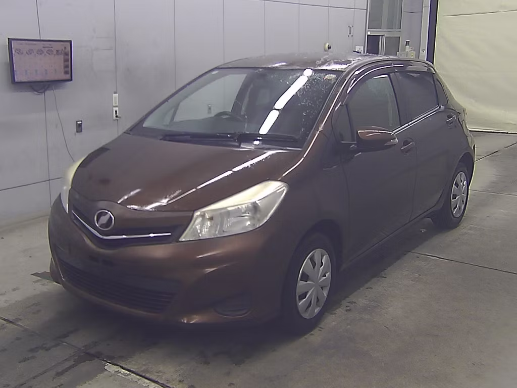 TOYOTA VITZ