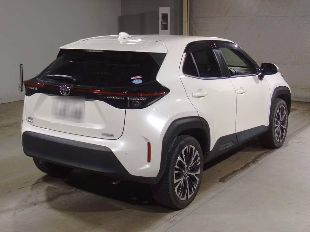 TOYOTA YARIS CROSS