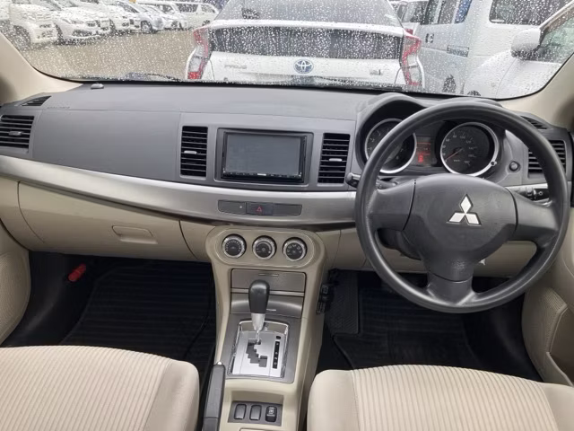 MITSUBISHI GALANT FORTIS
