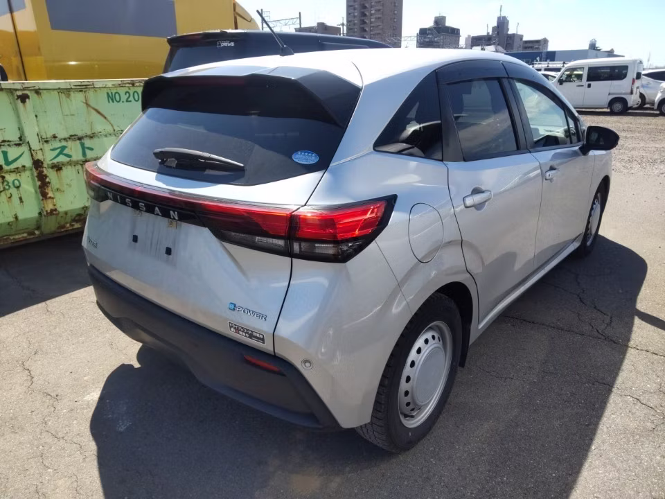 NISSAN NOTE