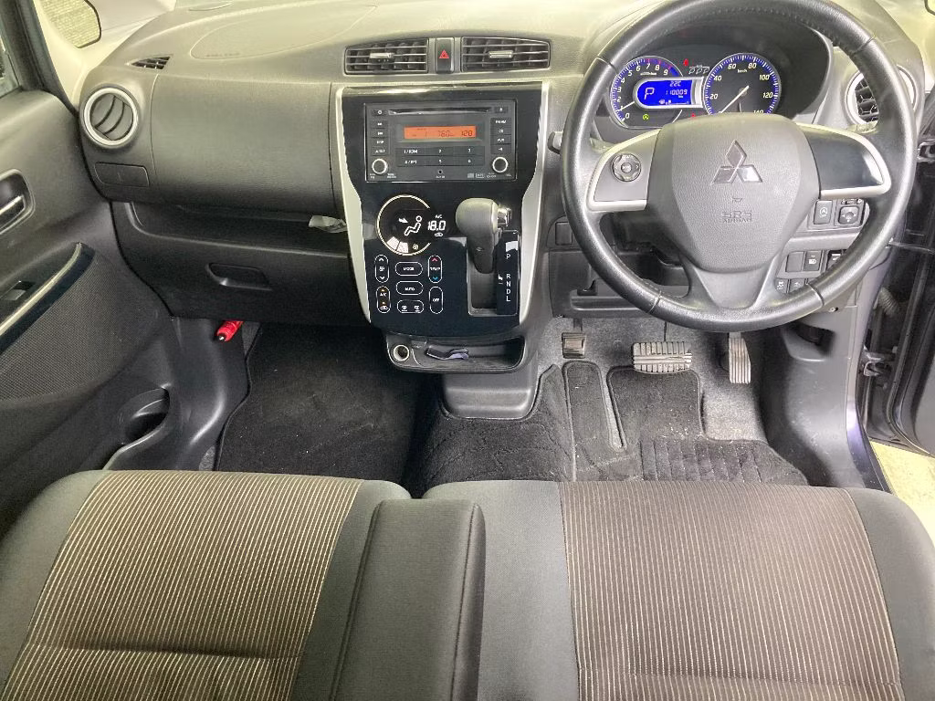 MITSUBISHI EK CUSTOM