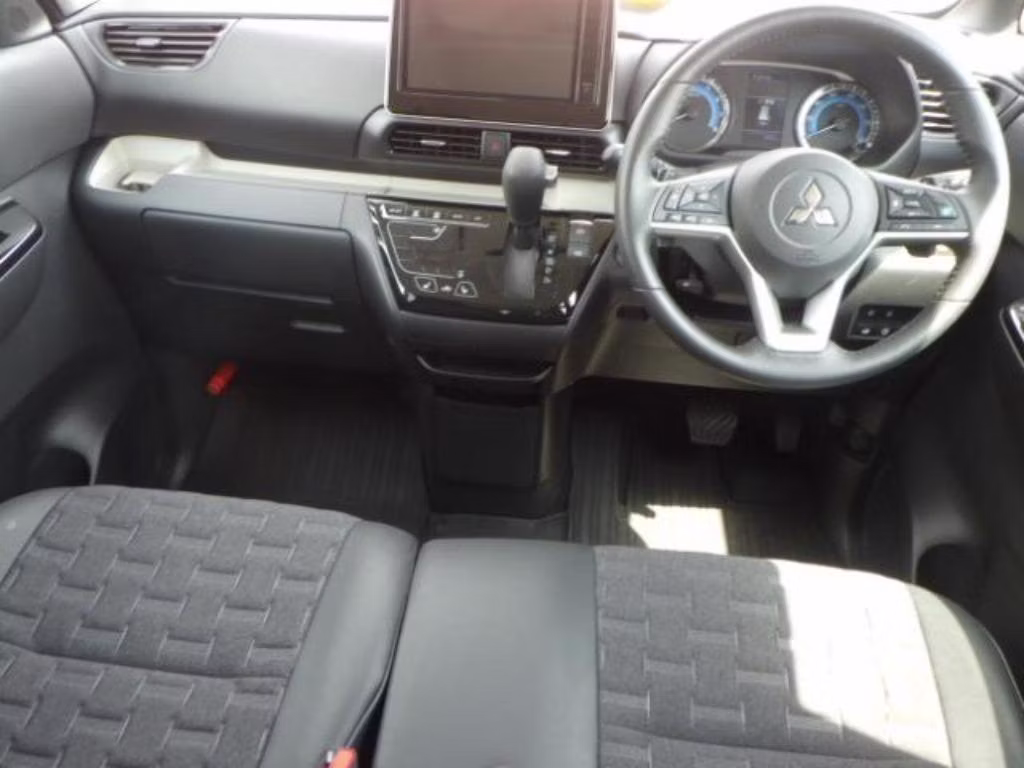 MITSUBISHI DELICA MINI