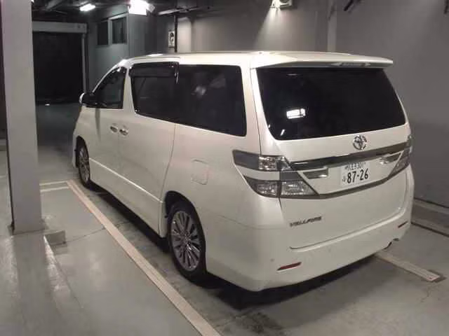 TOYOTA VELLFIRE