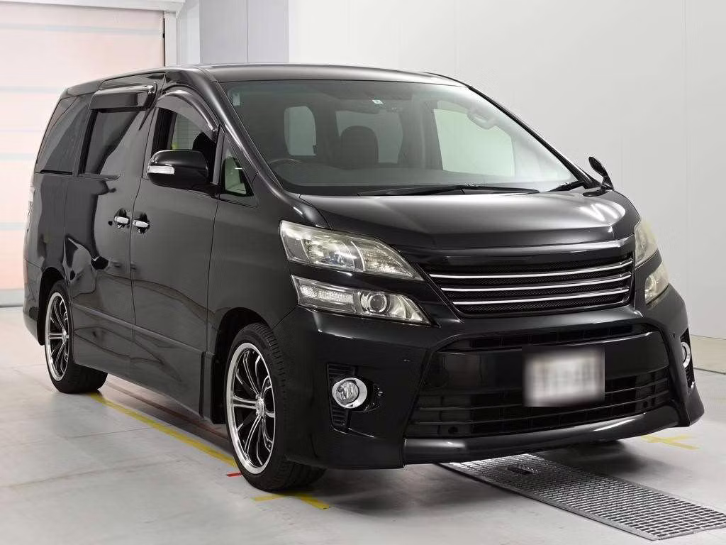 TOYOTA VELLFIRE