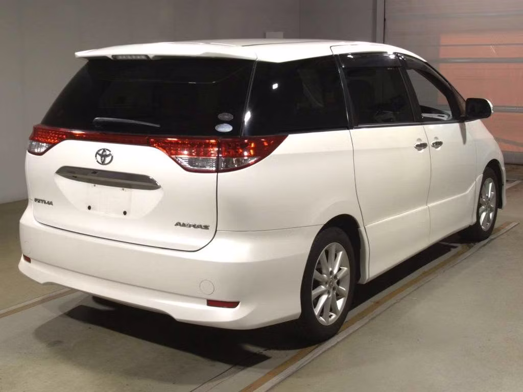 TOYOTA ESTIMA