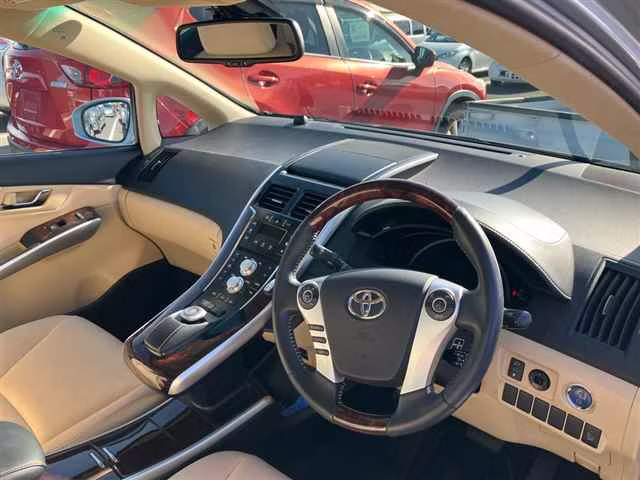 TOYOTA SAI