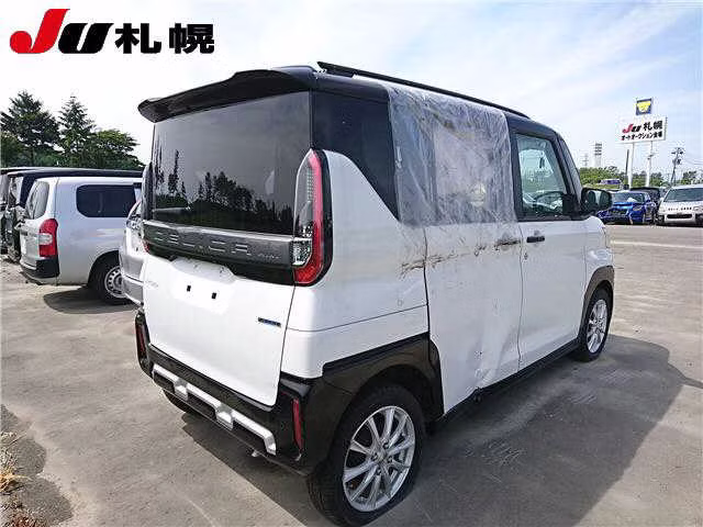 MITSUBISHI DELICA MINI