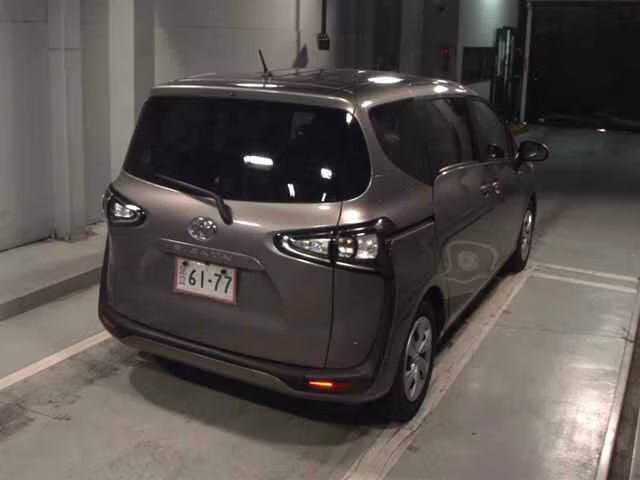 TOYOTA SIENTA