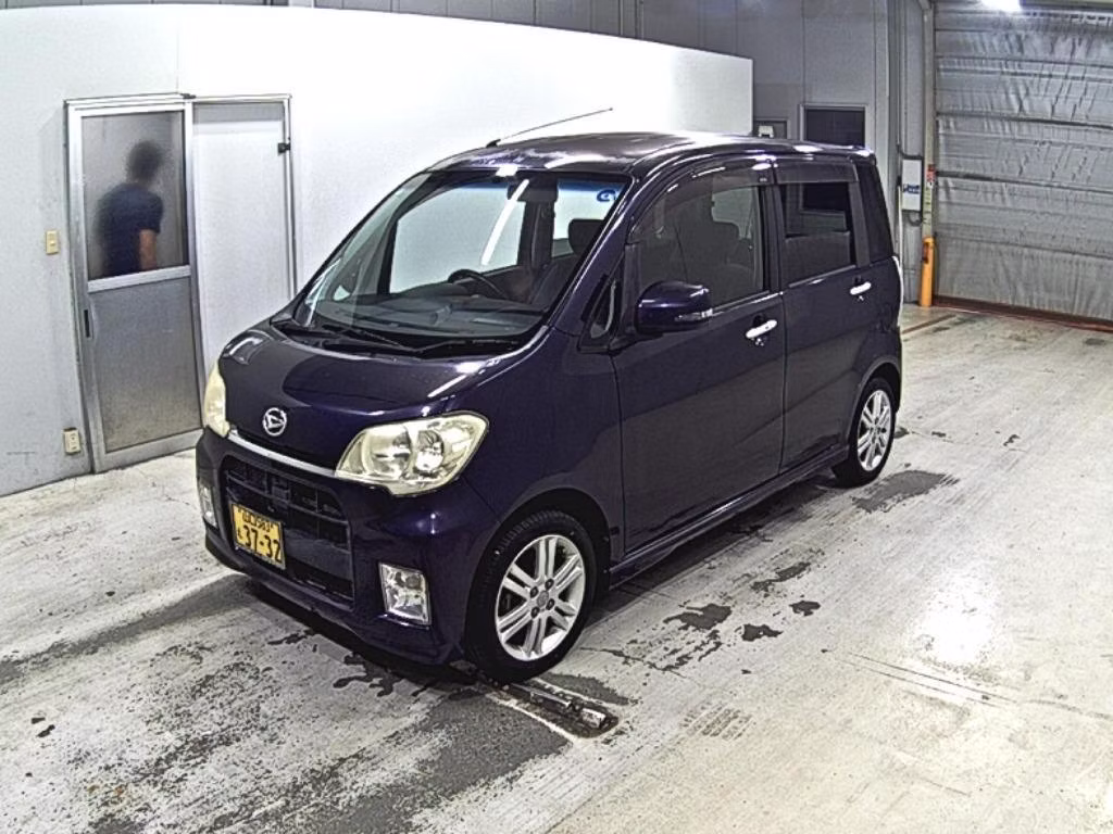 DAIHATSU TANTO EXE