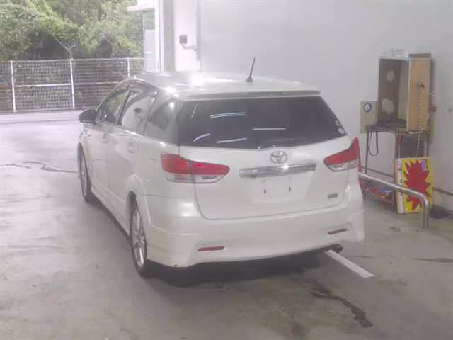 TOYOTA WISH