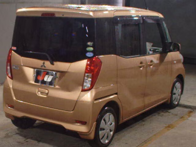 MITSUBISHI EK SPACE