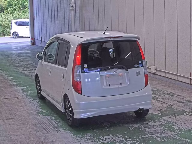 HONDA LIFE