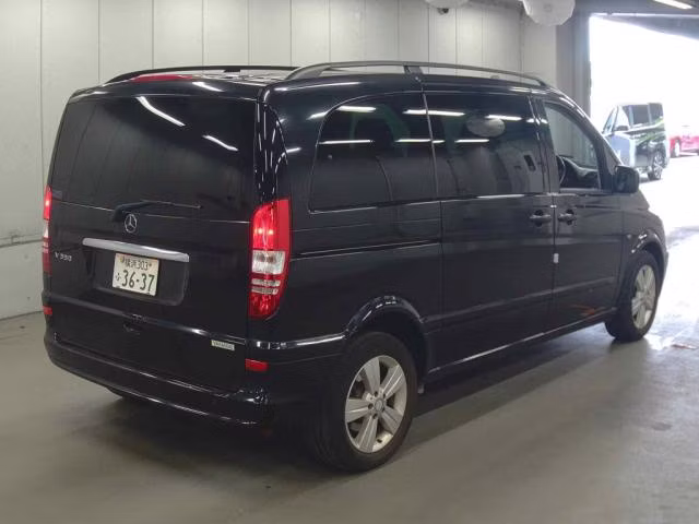 MERCEDES-BENZ V-CLASS