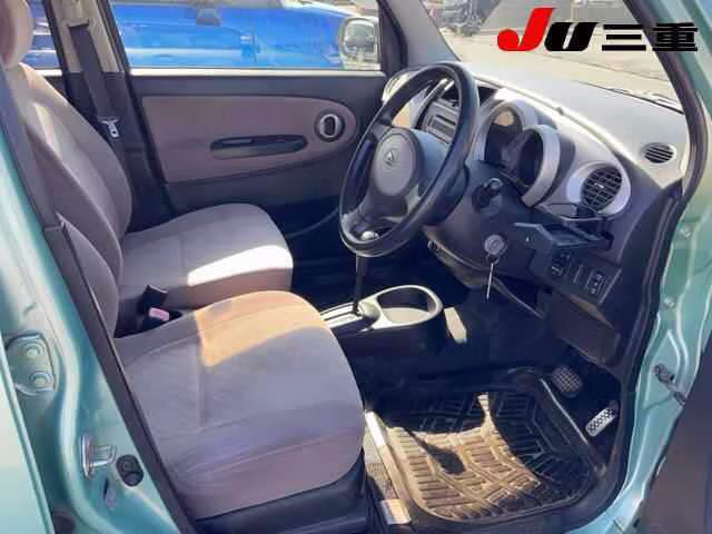 DAIHATSU MIRA GINO