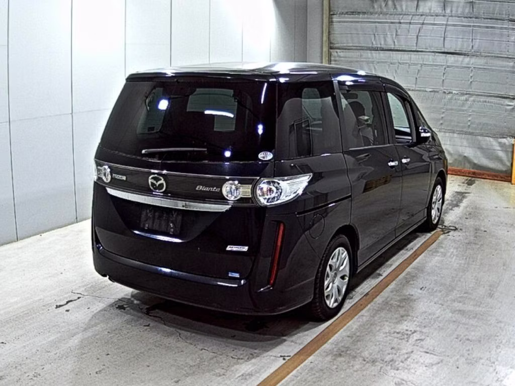 MAZDA BIANTE