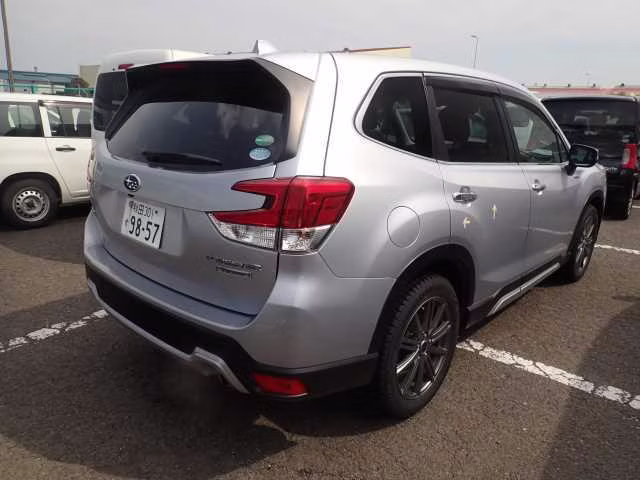 SUBARU FORESTER