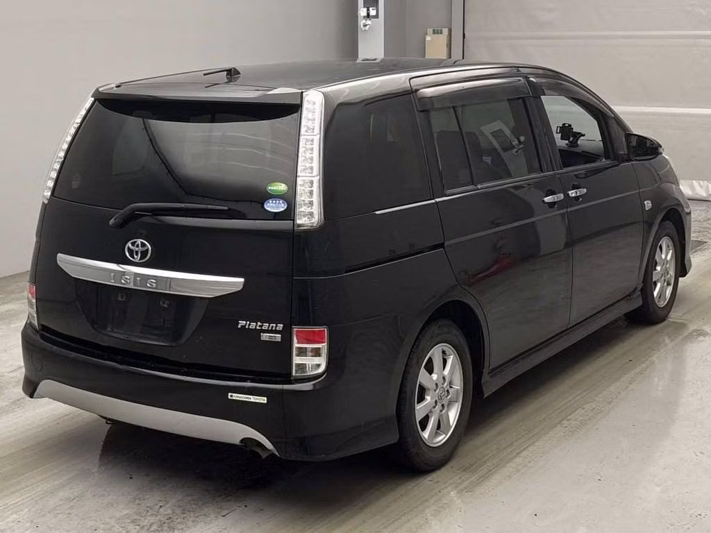 TOYOTA ISIS