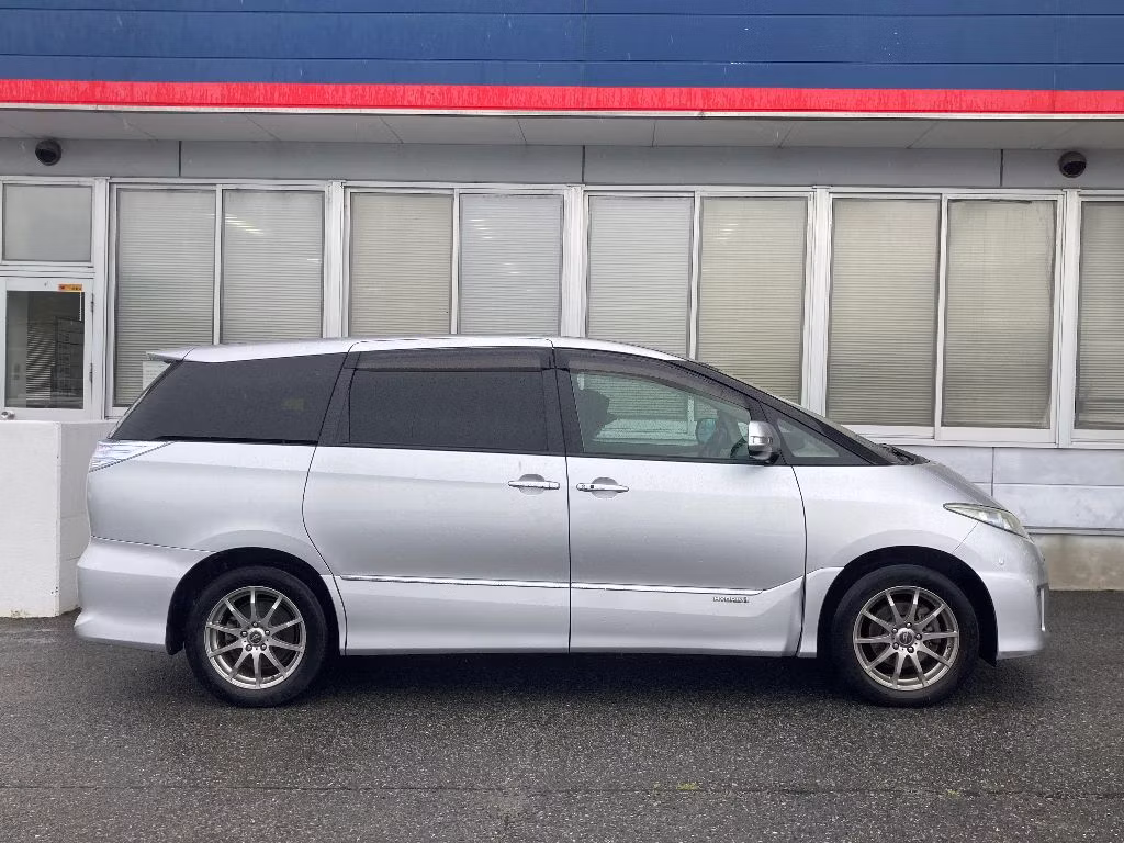 TOYOTA ESTIMA