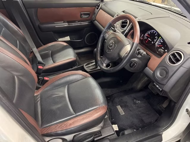 MAZDA VERISA