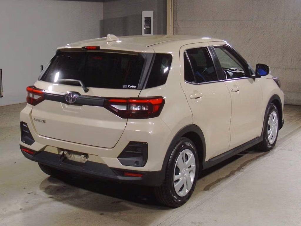TOYOTA RAIZE