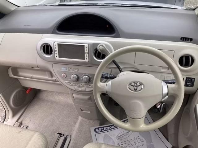 TOYOTA PORTE