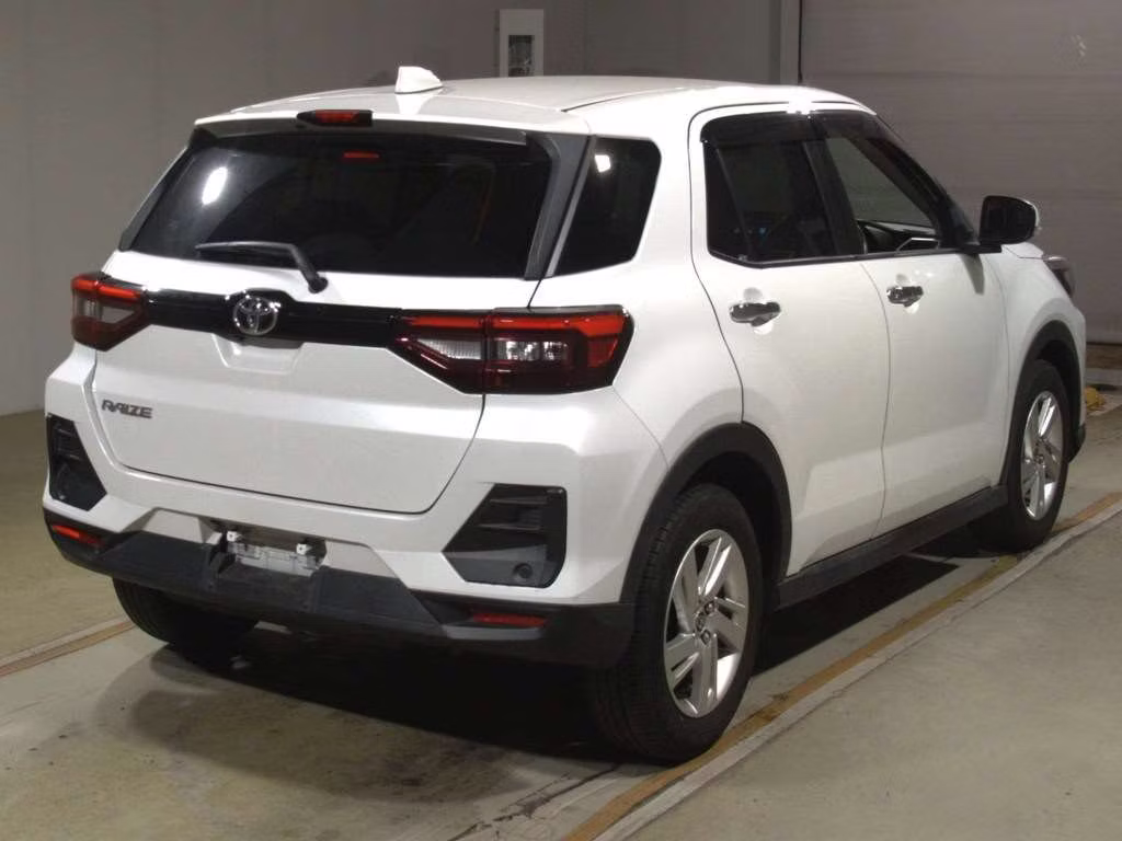 TOYOTA RAIZE