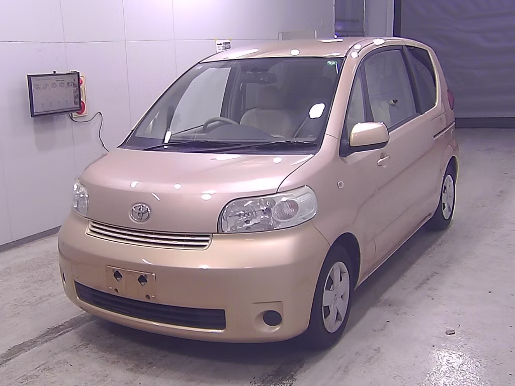 TOYOTA PORTE