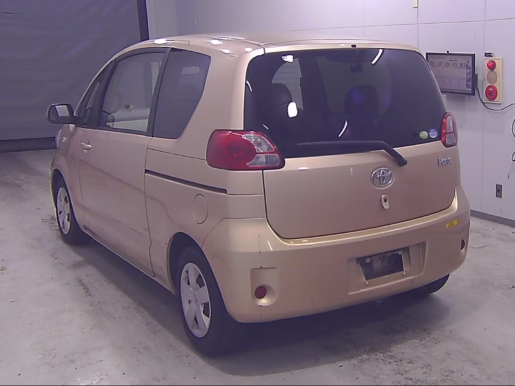 TOYOTA PORTE