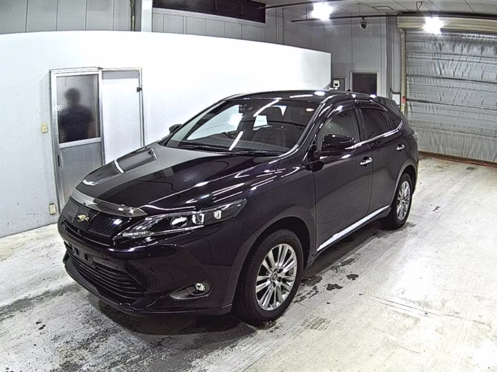 TOYOTA HARRIER