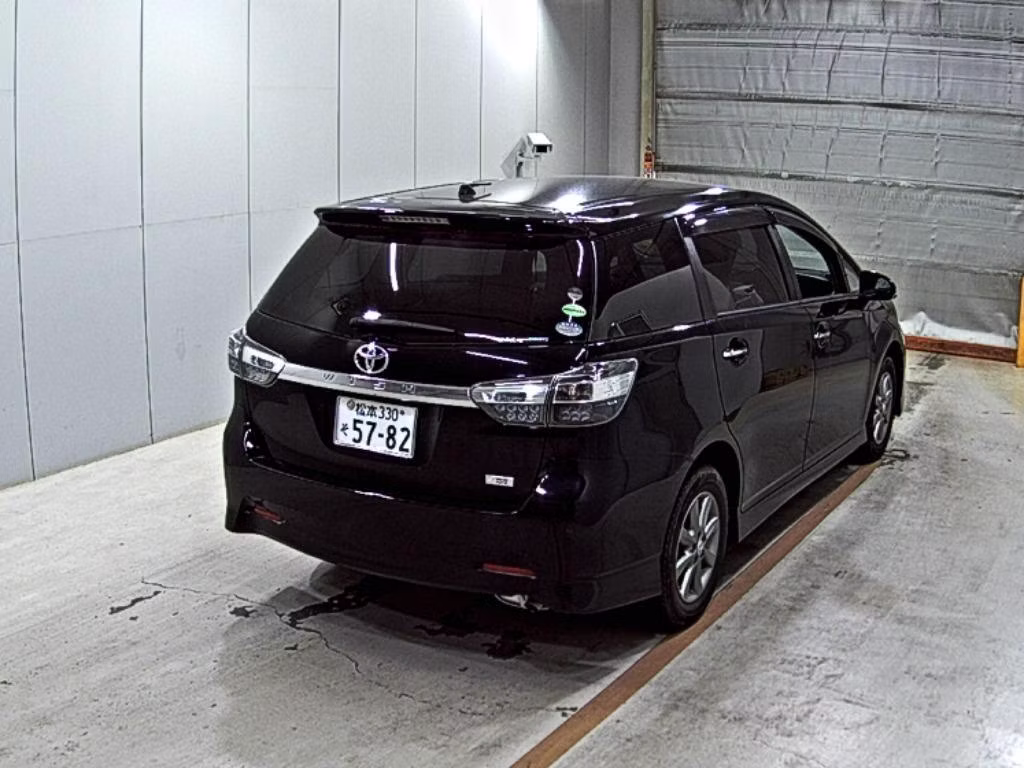 TOYOTA WISH