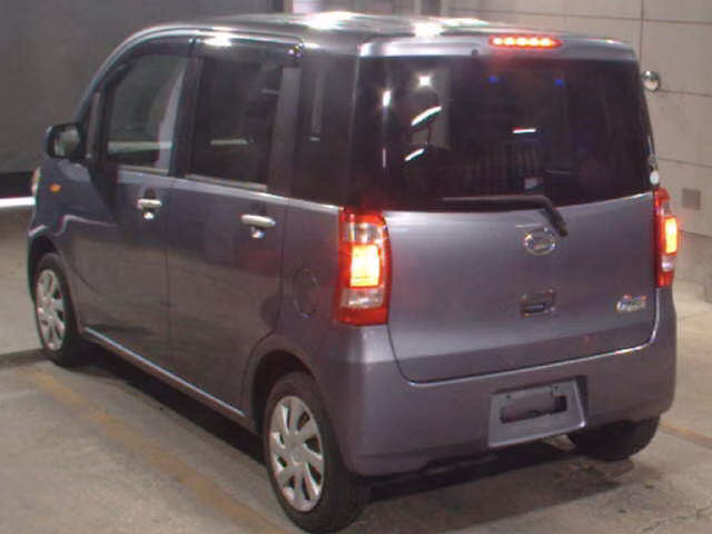 DAIHATSU TANTO EXE