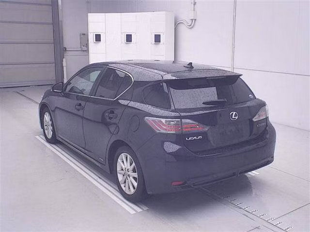 LEXUS CT200H