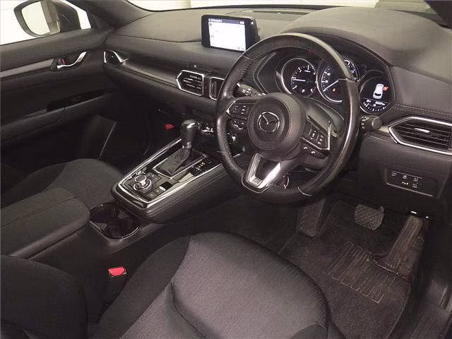 MAZDA CX-8