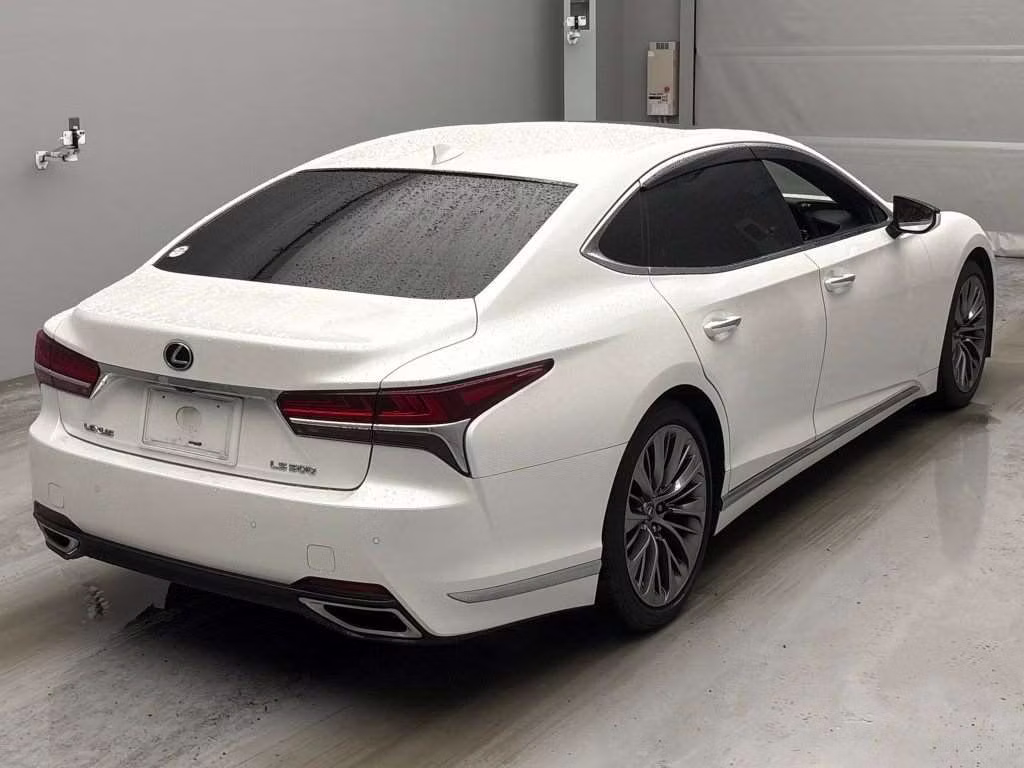 LEXUS LS500