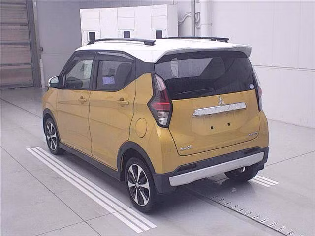 MITSUBISHI EK X