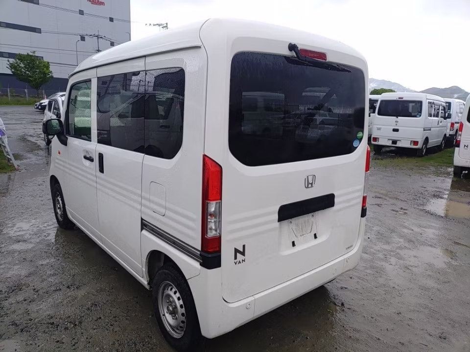 HONDA N-VAN