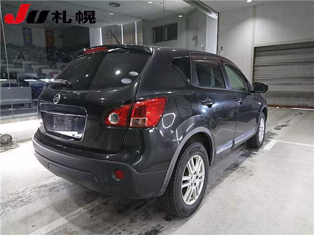 NISSAN DUALIS