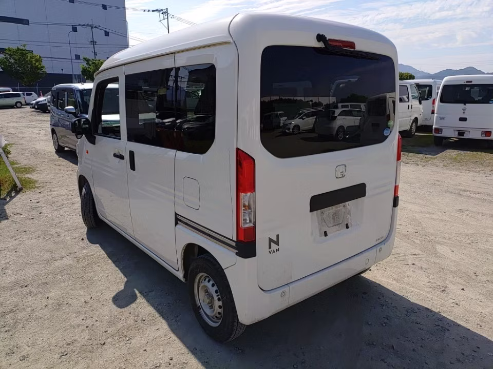 HONDA N-VAN